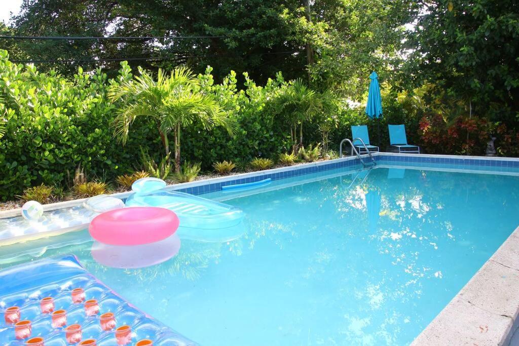 Villa House With Pool, 10 Mins Drive To The Beach! à Miami Shores Extérieur photo